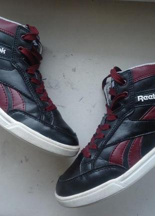 Фирменные кроссовки reebok 33р. оригинал8 фото