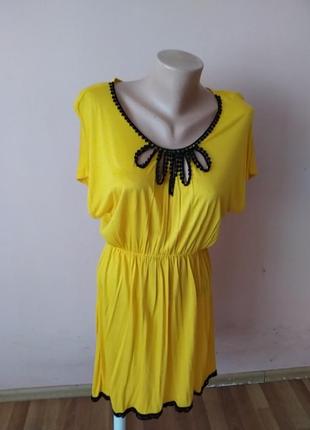 Легеньке літнє платтячко суконка
