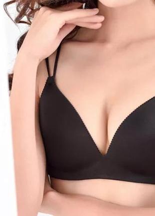 Бюстгальтер з красивою спинкою