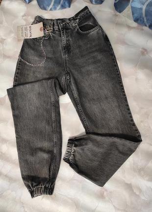 Стильні джинси мом р. s1 фото