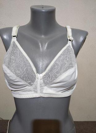 Базовий бюст софт без кісточок body forming 95 d