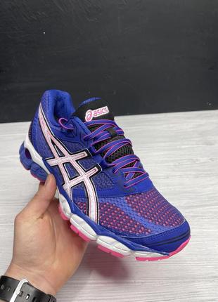 Женские беговые кроссовки asics gel3 фото