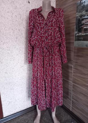 Очень симпатичное платье в рубашечном стиле.