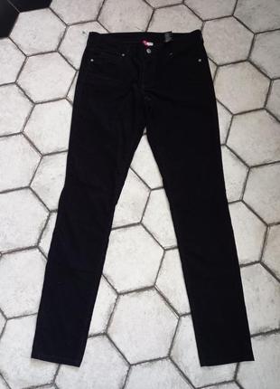 Чёрные брюки h&m микровельвет