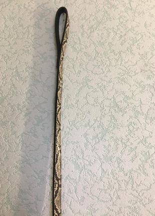 Поводок для собаки кошки под змеиную кожу с карабином шлейка9 фото