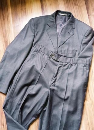 Костюм брючний hugo boss 48 розмір шерсть сірий піджак та брюки6 фото