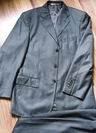 Костюм брючный hugo boss 48 размер шерсть серый пиджак брюки4 фото