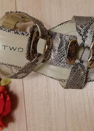 Шльопки жіночі, 39 розмір