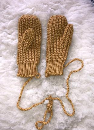 В'язані рукавички рукавиці на мотузці гірчичні яскраві7 фото