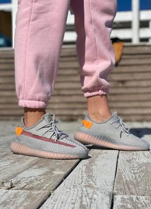 Женские кроссовки adidas yeezy boost 350 v2 grey 36-37-38-39-40-413 фото