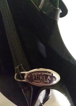 Сумка шоппер середня чорна з переливом шкіра лакована оригінал furla італія8 фото