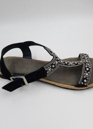 Очень красивые кожаные сандалии из коллекции xyxyx с камнями2 фото