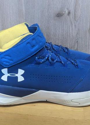 Кросівки для тренувань under armour