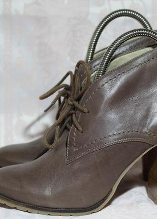 Шикарные кожаные ботинки, ботильоны taupade1 фото