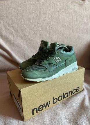 Женские кроссовки new balance