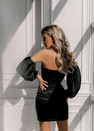 Чорна корсетна сукня коротка міні вечврня атласна з об‘ємним рукавом4 фото