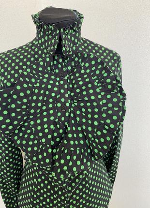 Оригинальная блуза с жабо2 фото