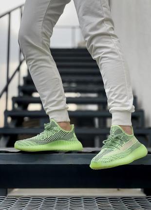 Нереальные женские кроссовки adidas yeezy boost 350 салатовые с серым10 фото