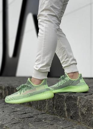 Нереальные женские кроссовки adidas yeezy boost 350 салатовые с серым6 фото