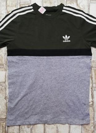 Футболка adidas1 фото