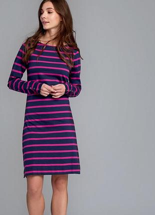 Плаття в полоску