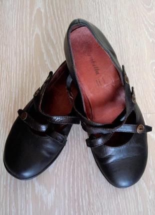 Кожаные балетки mirabella