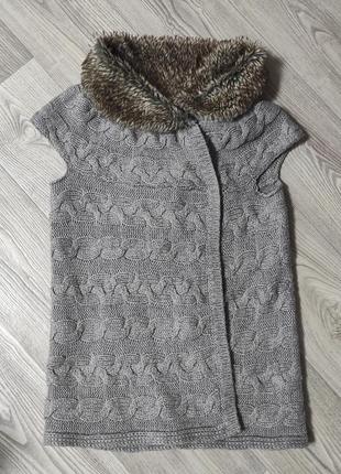 В'язана жилетка zara