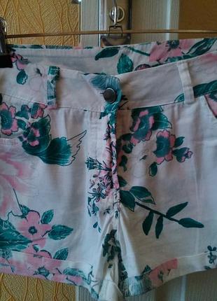 Шорти жіночі