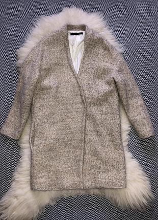 Шерстяные пальто шерсть бежевая натуральная бочка