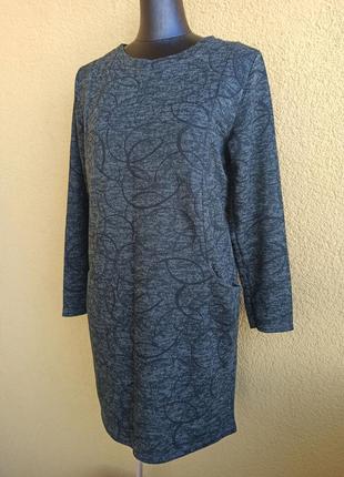 Качественное женское платье платья