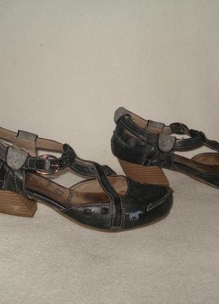 Кожаные туфли известного дорогого бренда "мустанг".7 фото