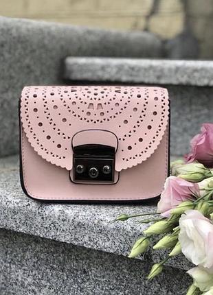 Восхитительная женская сумочка