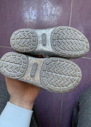 Комфортні жилейні крокси crocs 10us 27  17 см4 фото