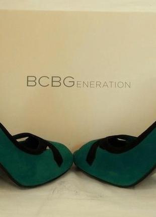 Бирюзовые туфли "bcbgeneration" с черным кантом (натуральный замш) 37-37,510 фото