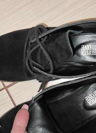 Ботинки италия легенькие размер 37 стелька 24 см