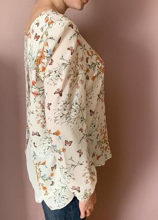 Блузка в квітковий принт5 фото