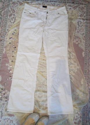 Белые красивые джинсы, большой размер