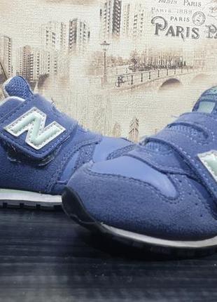 Кросівки new balance 373