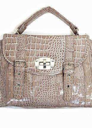 Стильна трендова сумка з еко-шкіри new look