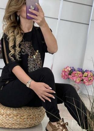 Костюм, люкс качество, размер с.