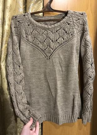 Вязаный свитер