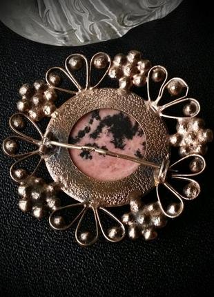 Серебряная розовая винтажная брошь с родонитом3 фото