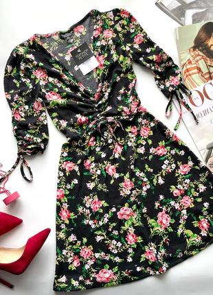 👗короткое чёрное платье в цветах с декольте/розовое платье с цветами рукав 3/4 на сборках👗
