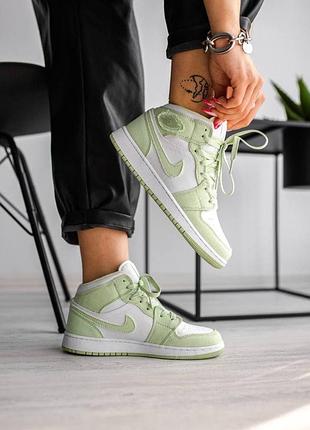 Кроссовки nike
