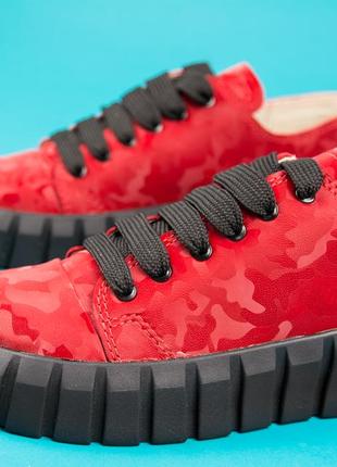 Кеды красный камуфляж кожаные кеды красные на шнуровке украинская обувь из натуральной кожи3 фото