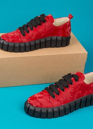 Кеды красный камуфляж кожаные кеды красные на шнуровке украинская обувь из натуральной кожи5 фото