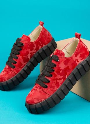 Кеды красный камуфляж кожаные кеды красные на шнуровке украинская обувь из натуральной кожи6 фото