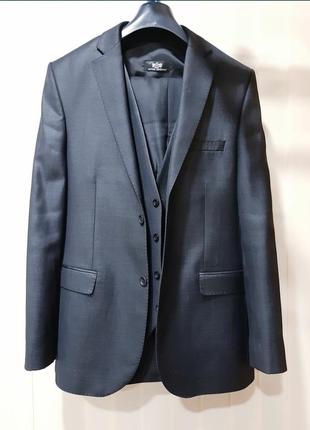 Классический мужской костюм antoni zeeman!! комплект: брюки, жилетка, пиджак. 50 размер