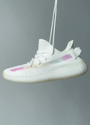 Жіночі кросівки adidas yeezy 350 white