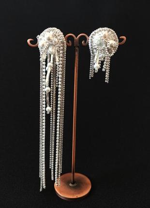 Асимметричные серьги из страз белого цвета, жемчужные свадебные серьги, моно серьга 12 см